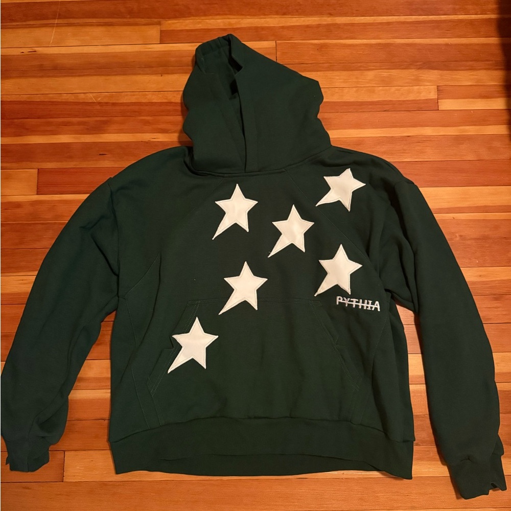 PYTHIA Green Peripheral Star Hoodie